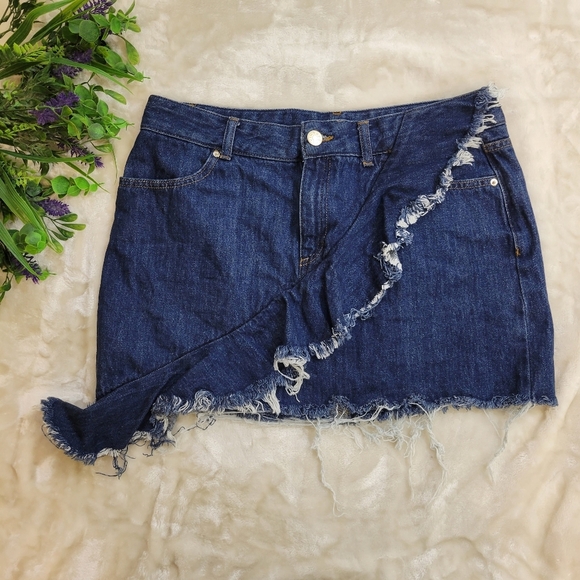 Urban Outfitters BDG Denim Jean Front Ruffle Mini Skirt Large - Picture 2 of 7